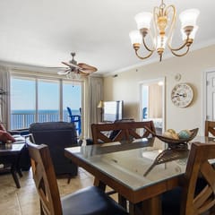 Emerald Isle 2001 - Affordable rates! Front row beach chair service included